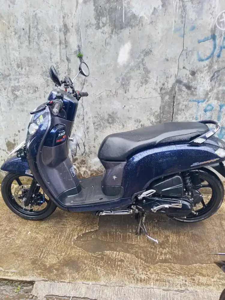 Scoopy 2019 Moonlight blue