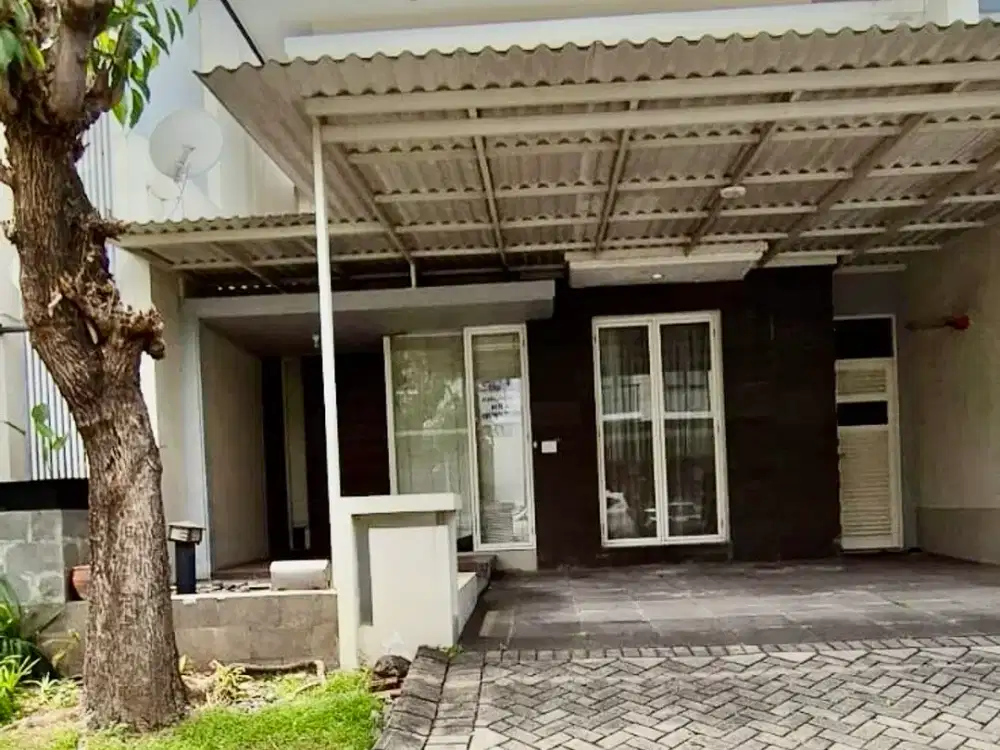 JUAL SEWA RUMAH ROYAL RESIDENCE 3KT SEMI FURNISHED WIYUNG PAKUWON MALL