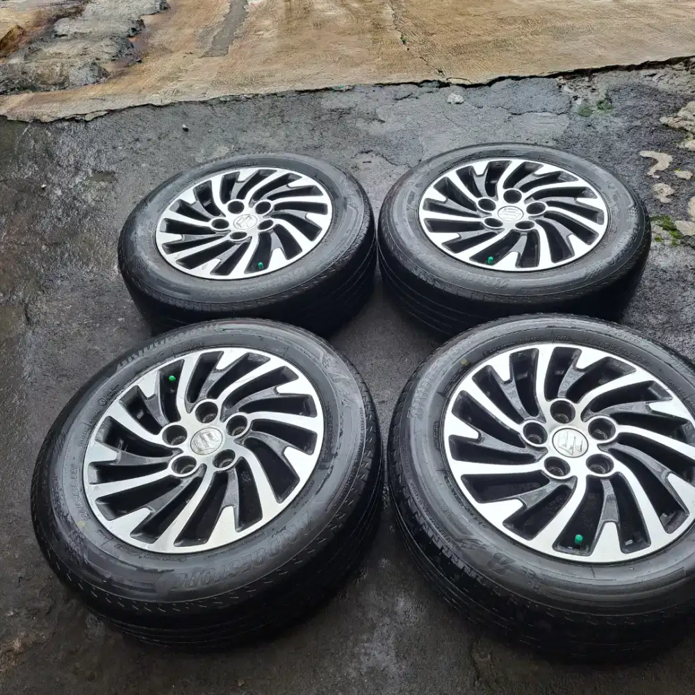 Ertiga velg mobil ertiga r15 ori bisa tt
