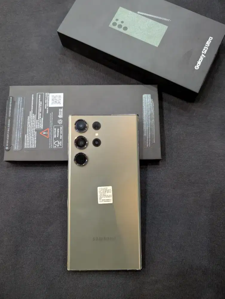 Samsung S23 Ultra 12/256 gb Sein