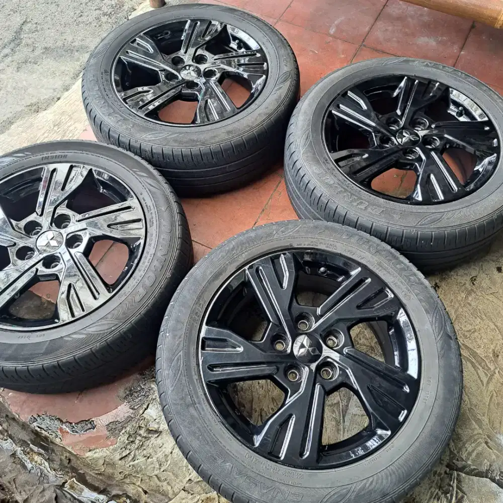 Velg mobil r16 xpander edition