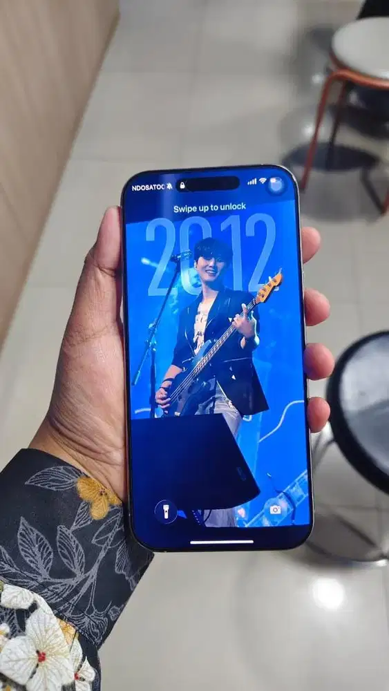 Iphone 16 pro max ibox garansi on