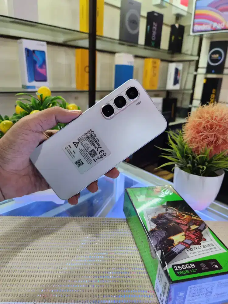 Infinix Hote 60 Pro Ram (8+8) 16Gb/ 256Gb Mulus Pemakaian 1 Bulan
