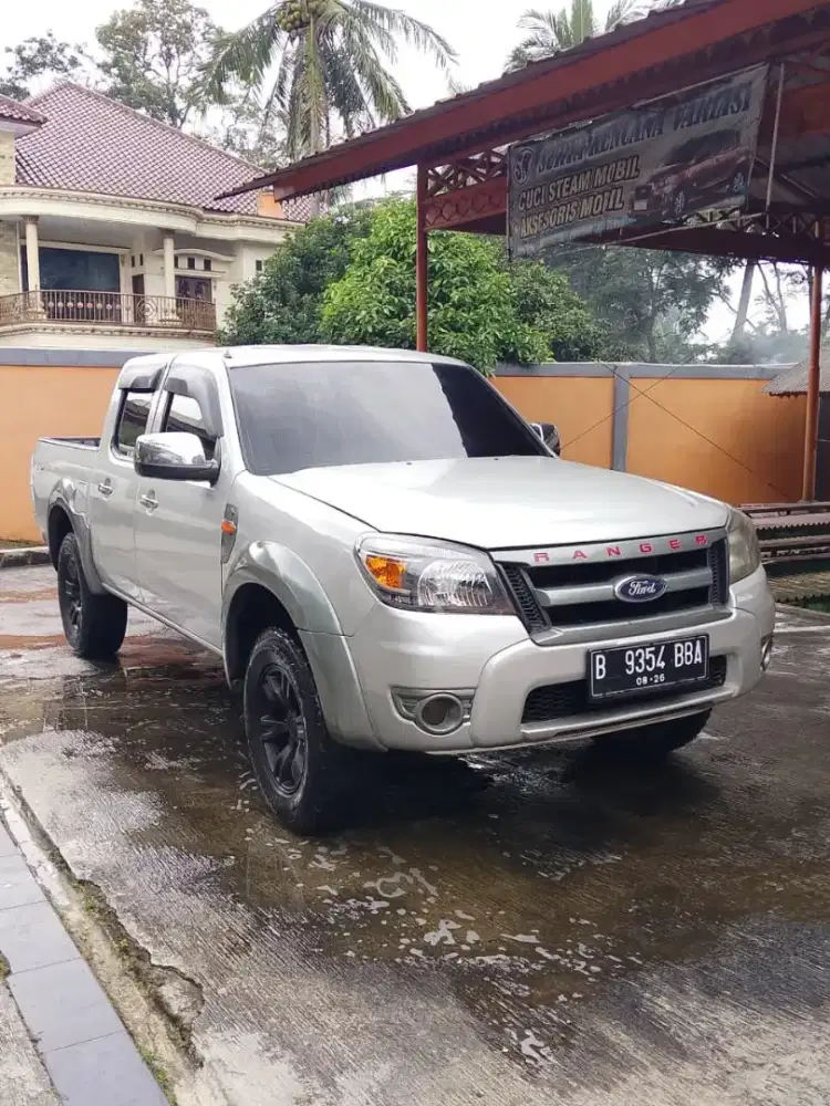 Ford ranger 2011 4x4 jual cepat