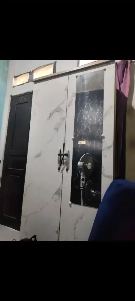 Lemari Kayu Jossss Estetik