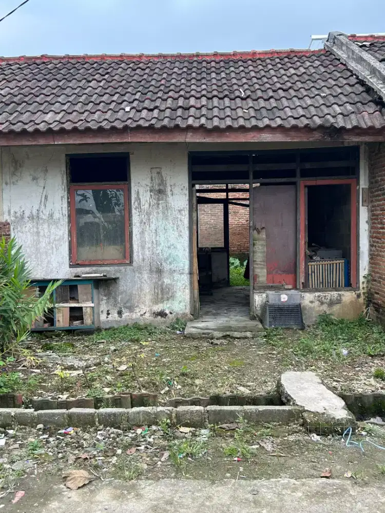 Di jual cepat rumah hitung tanah
