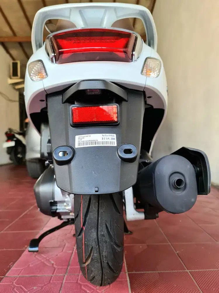 Honda GIORNO ABS 2024 bukan Stylo atau Vario