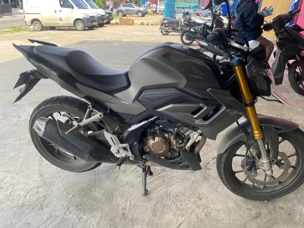 Cb 150 Street Fighter