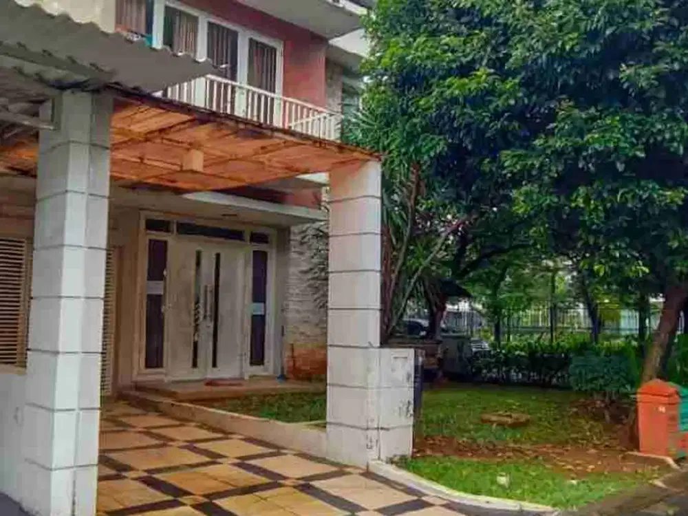 Dijual Rumah Hoek Palm Summarecon Bekasi