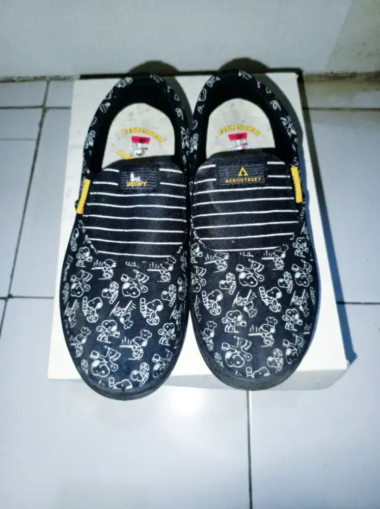 slip on aerosreet snoopy uk 41