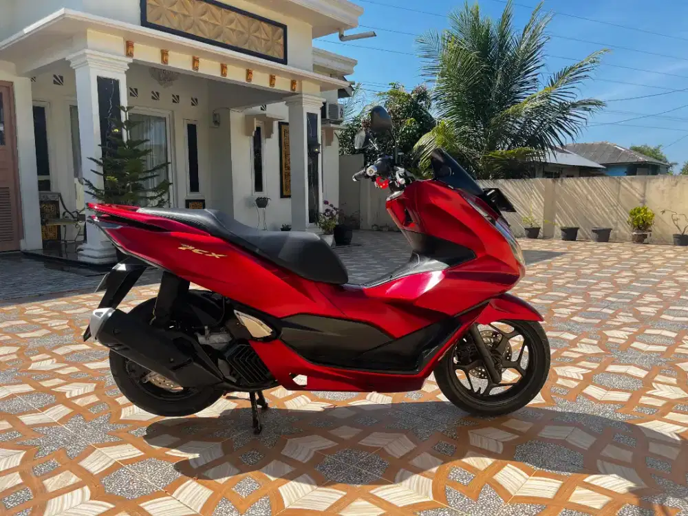 PCX 160 CC ABS SISTEM LIKE NEW PAJAK FUL HIDUP 1 TAHUN