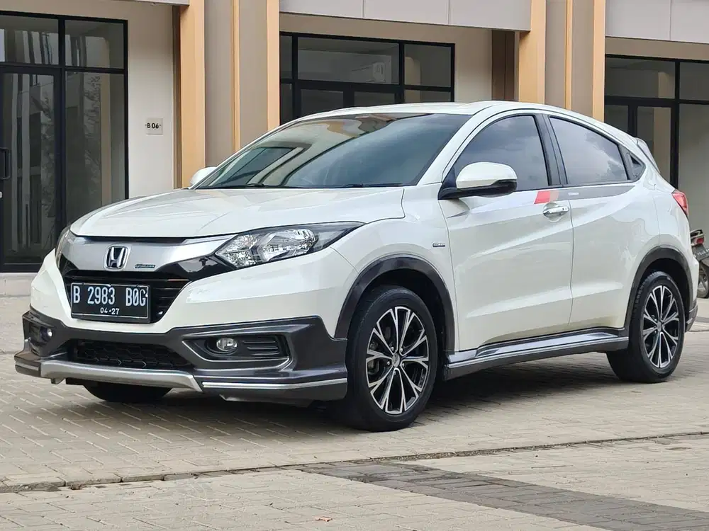 (Pajak Panjang 1thn) Honda HRV 1.5 E Mugen AT 2017