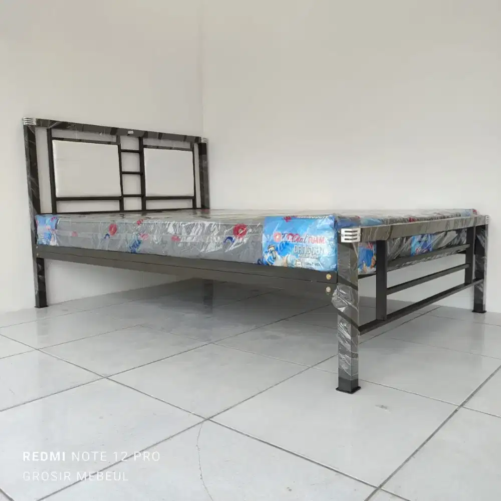 PAKET RANJANG BESI + KASUR BUSA CENTRAL TEBEL 20 CM UK 160 X 200 CM