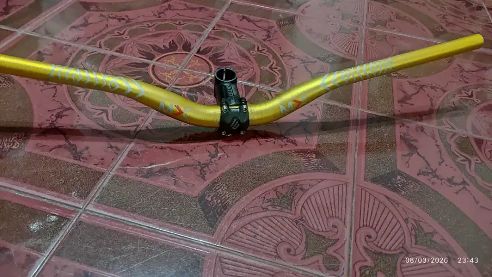 Handlebar Sepeda
-& Stem entity