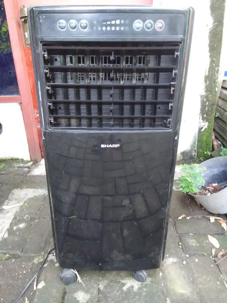 Penyejuk udara Sharp PJ-A77TY-B