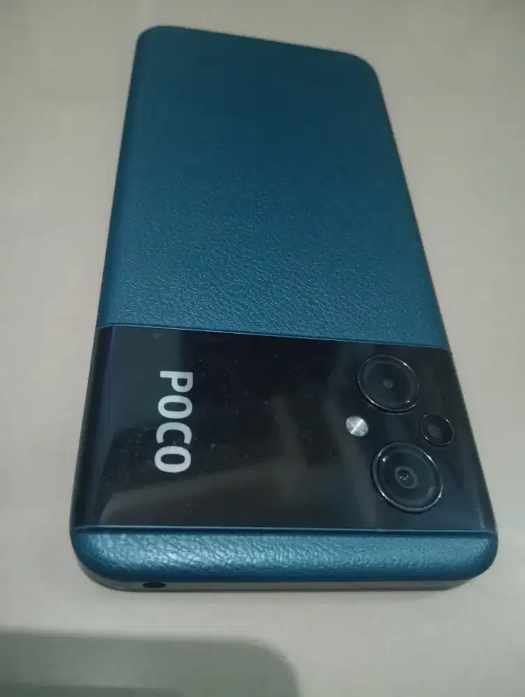 Poco M5  4+4/64  Segel Ori Mullus Perfek Normall