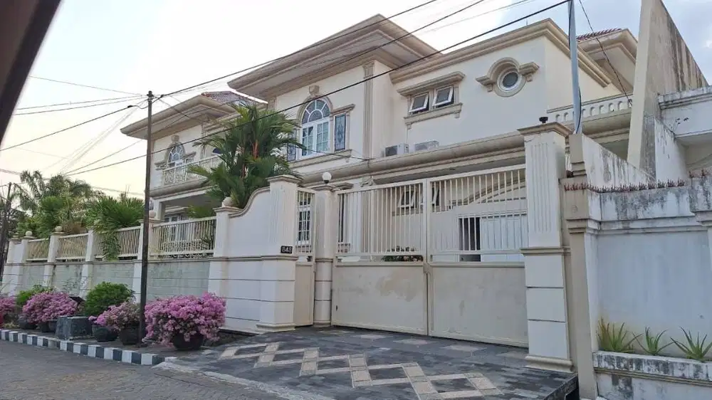 DiJual rumah Jl Bintang diponggo