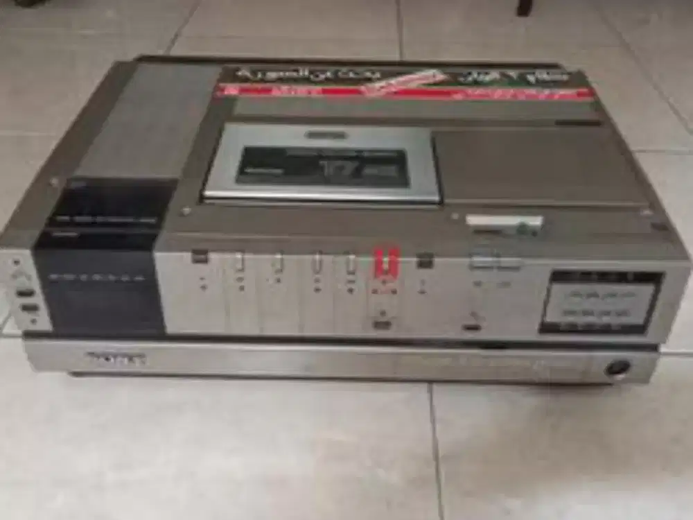 Betamax Sony C7 E
