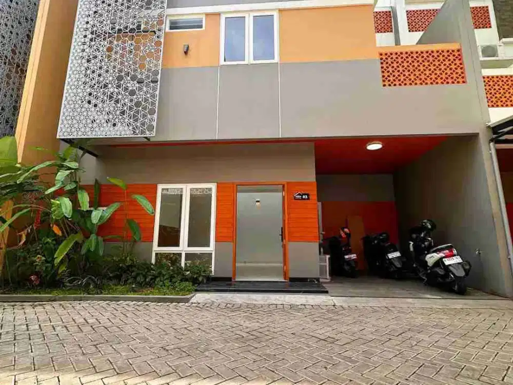 SIAP HUNI Dijual Rumah 2 Lantai + Rooftop Mewah Bisa KPR Jagakarsa - Jakarta Selatan