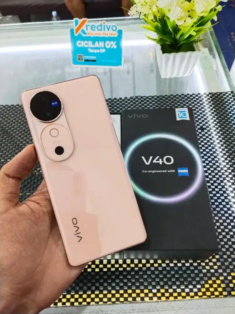 Vivo V40 5G Ram 12/256GB