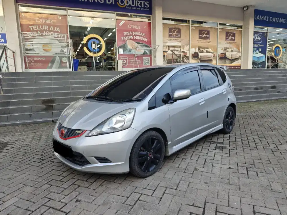 Jazz RS AT 2011 KM70Rb Cash!!