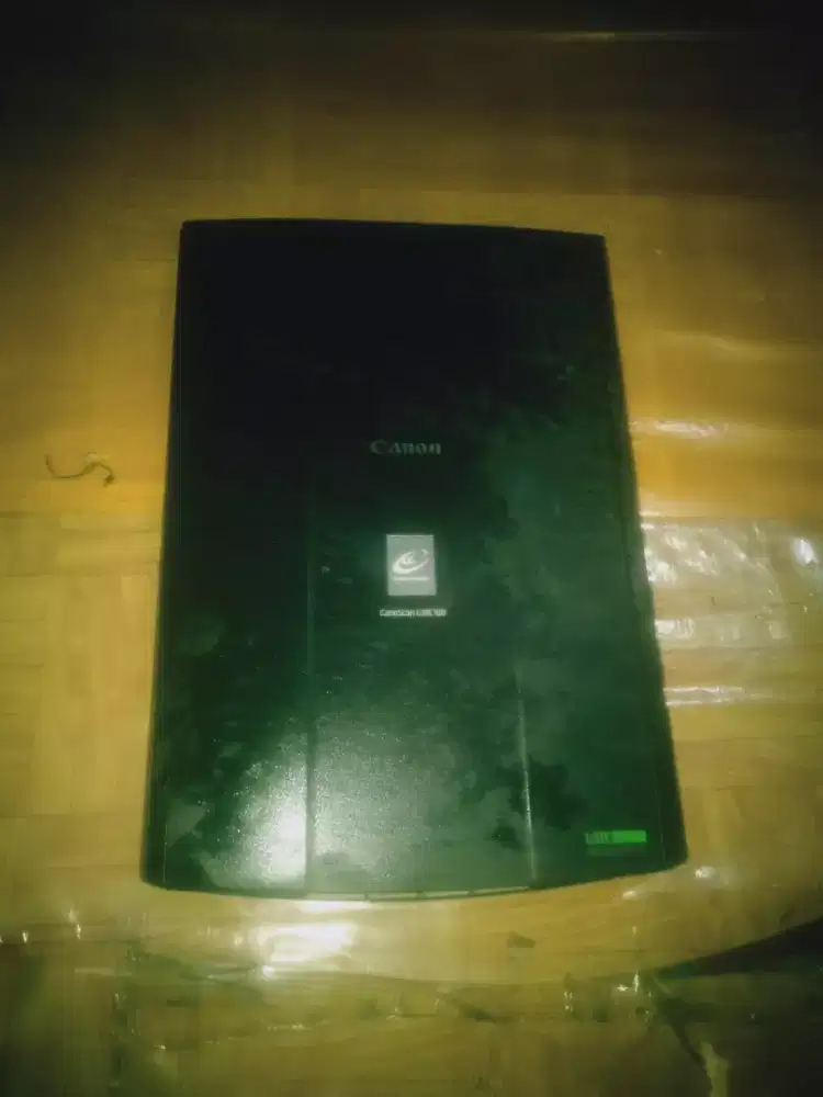 Scanner Canon Lide100