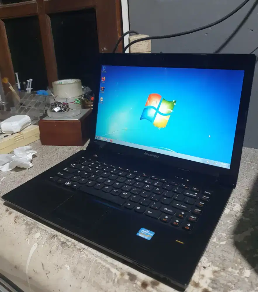 Laptop Lenovo B470 Core i3 mulus no minus siap kerja