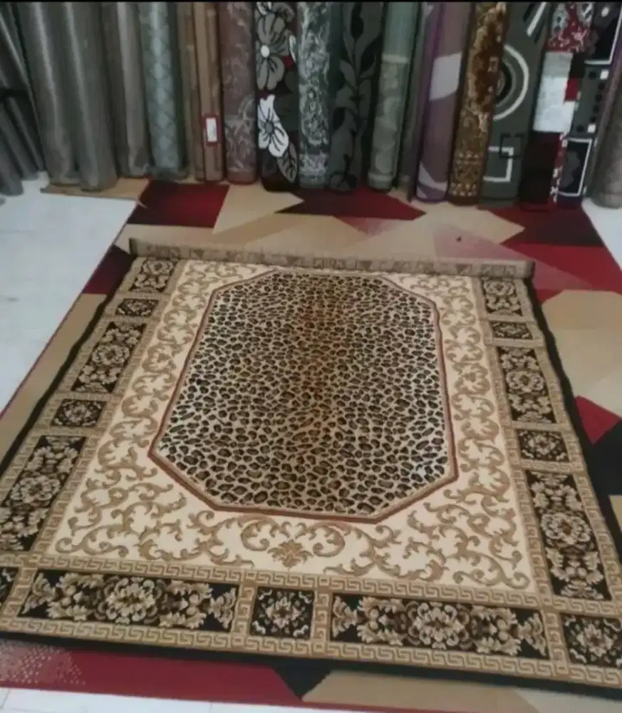 Karpet Permadani Baru Motif Elegan Cocok Ruang Tamu