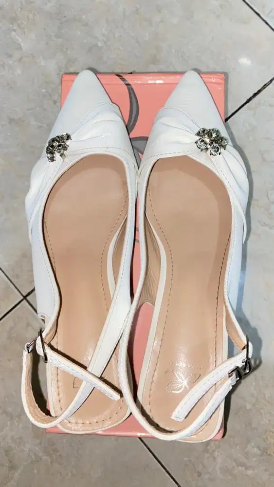 sepatu pesta wanita heels