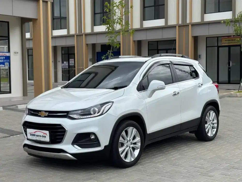 (KM56Rb)Chevrolet Trax Premier 2018