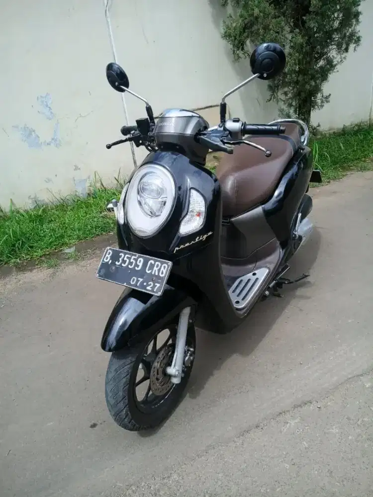 Scoopy prestige keyless 2022 lengkap hidup