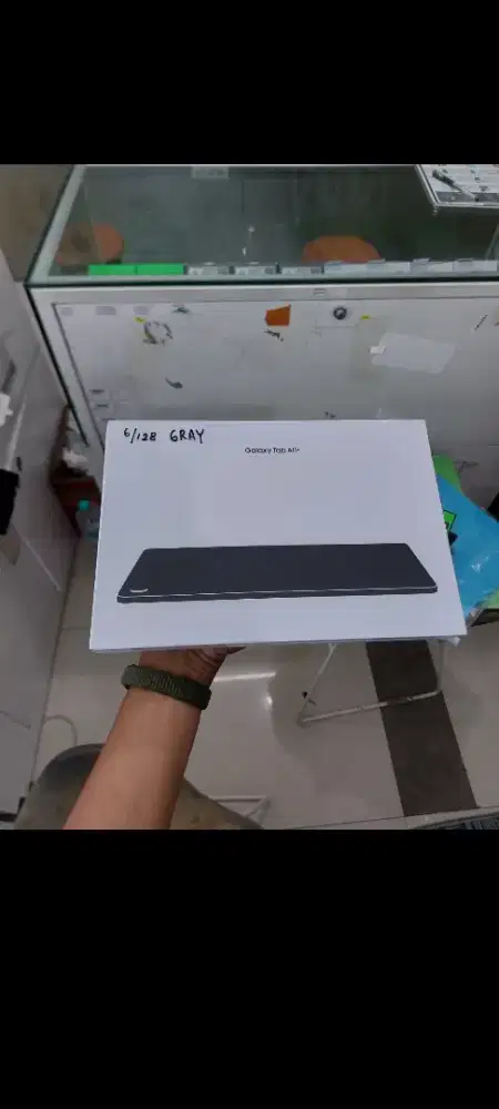 Tablet Samsung galaxy tab A11 plus 5G 6/128 danwifi garansi resmi