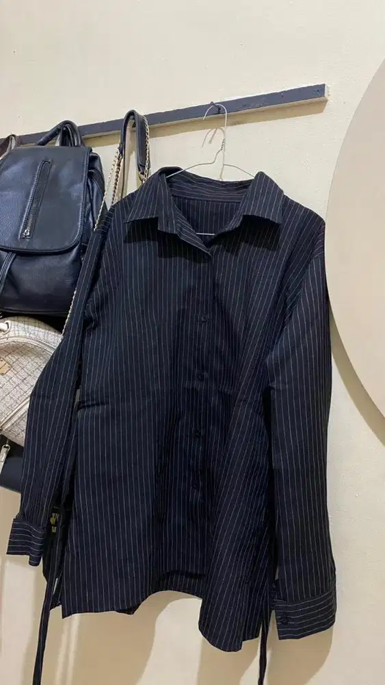 atasan kemeja wanita