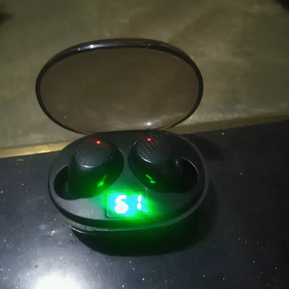 Dijual : Headset Bluetooth K20 (Sebelah Kiri Mati, Kanan Normal) Baca