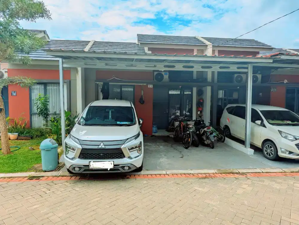 Rumah Telaga BSA 3KM murah pool