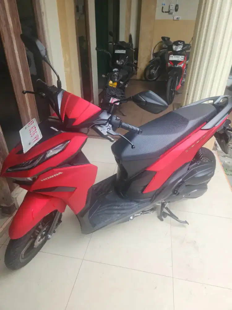 Vario 125 k2v 2025  keyleas remote 2 wajib low km 1ribuan gbm
