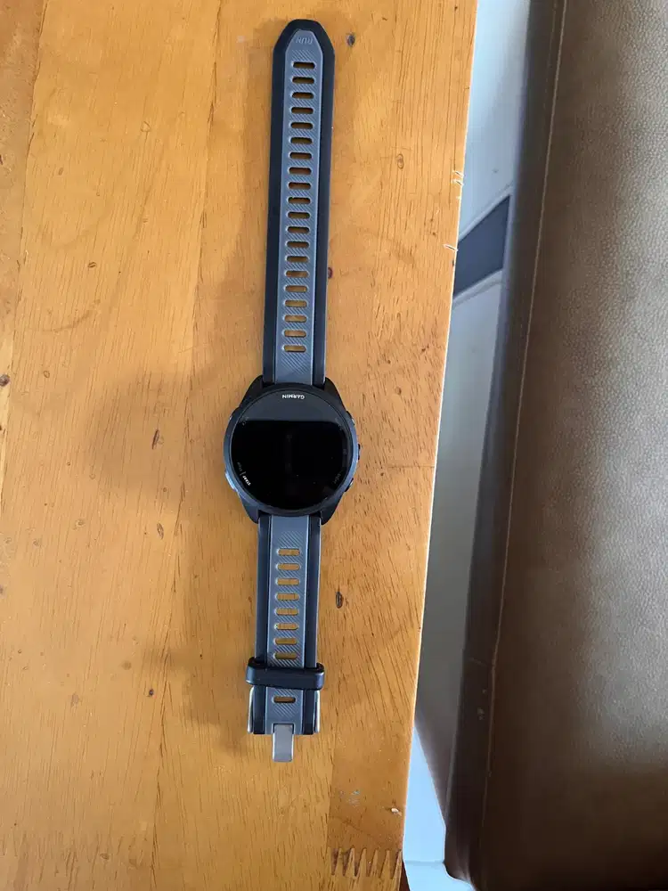 Garmin forerunner 165 non music