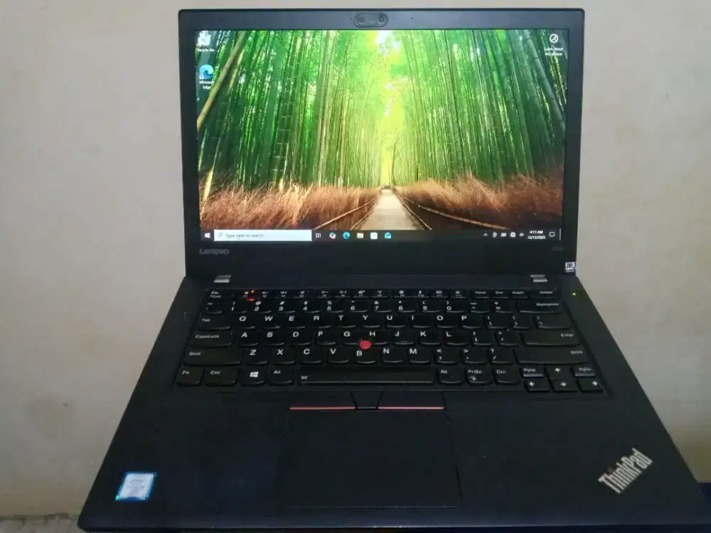 Laptop lenovo T470 i5 ram 8 ssd 256 ngebut