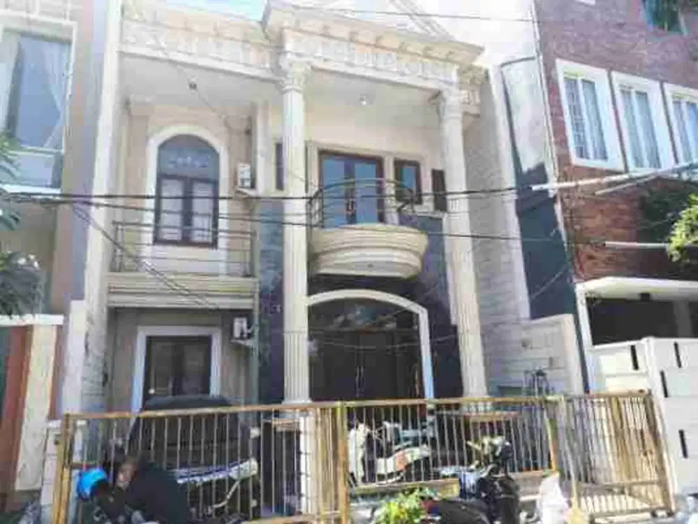 Dijual via Lelang Rumah lokasi Bumi Marina Emas Surabaya
