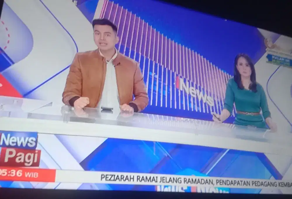 Tv led philps 24 in... Msih pakai setbok tv