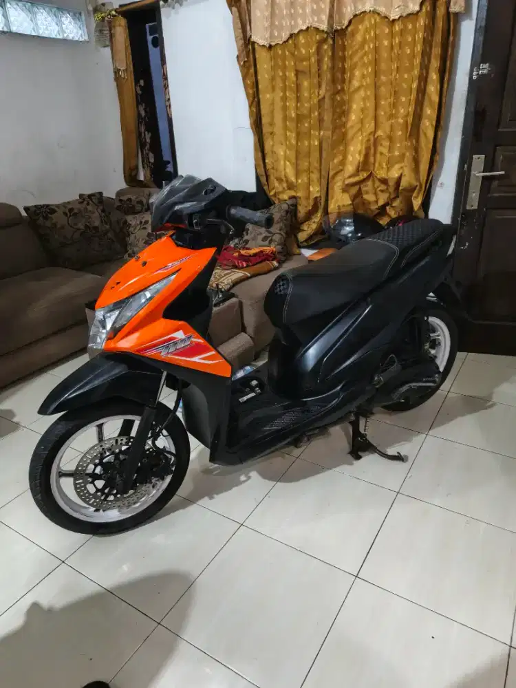 Motor Honda Beat FI Tahun 2014