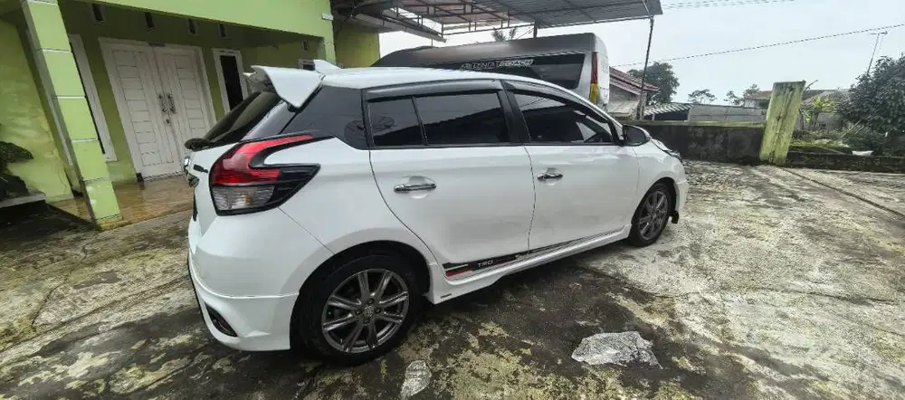 Toyota yaris TRD sportivo matic keyless 2016