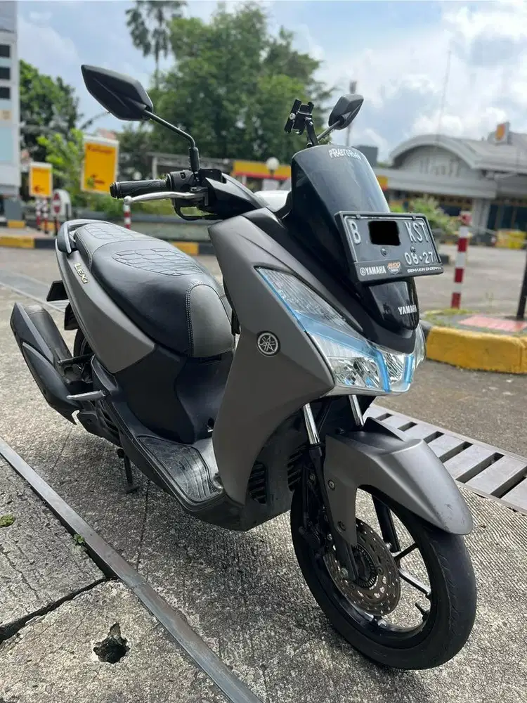 Yamaha lexi 125 2020 grey