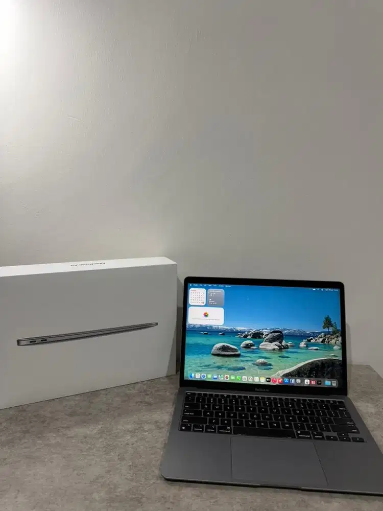 Macbook Air M1 256gb IBOX Fullset Original Mulus Like New 99,9%