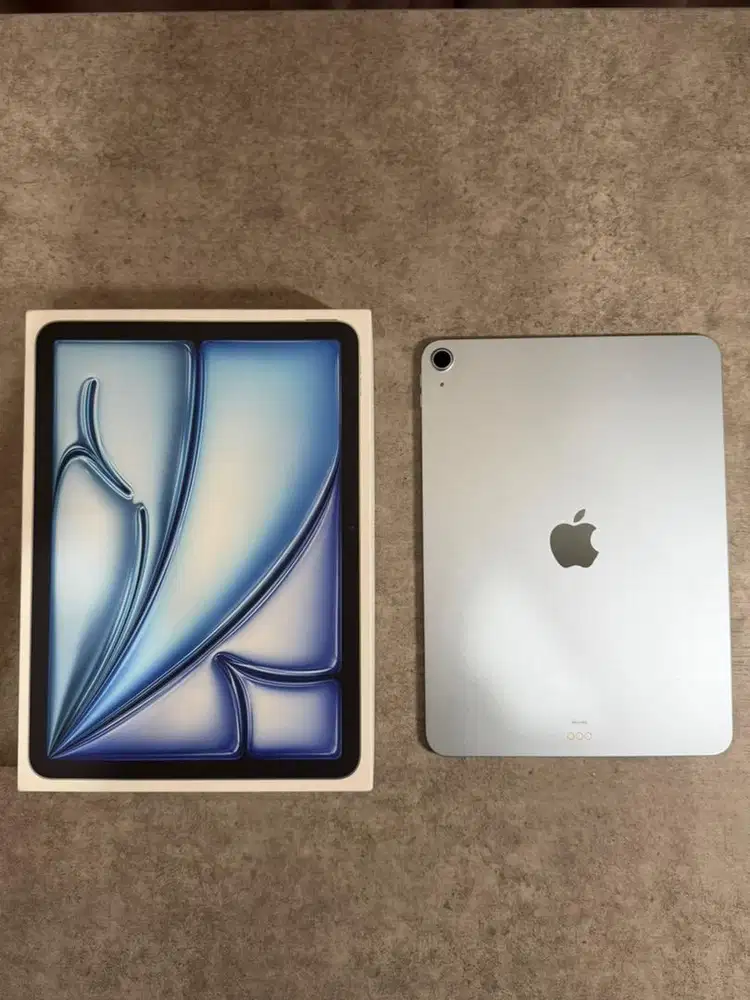 IPAD AIR 7 M3 256gb IBOX FULLSET MULUS LIKE NEW GARANSI ON