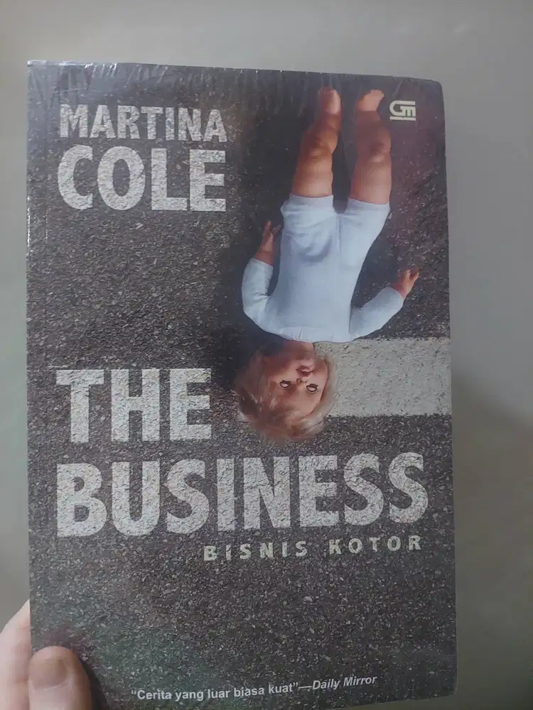 Jual buku Novel Romance baru dan bekas Novel banyak judul