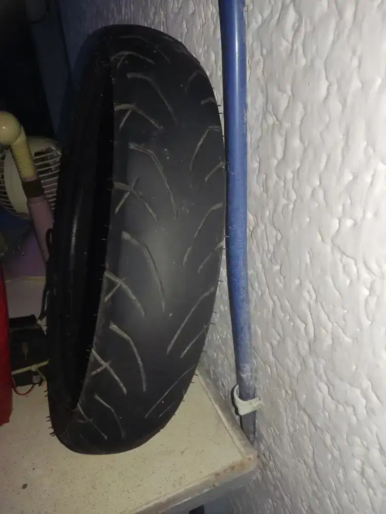 Ban motor second ukuran 90/90 R 14