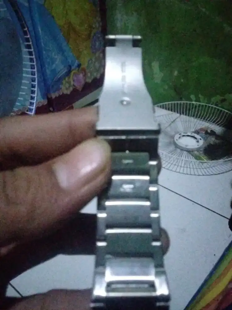 Jam tangan Hannah martin