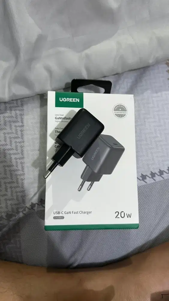 kepala charger/ kepala casan ugreen 20w
