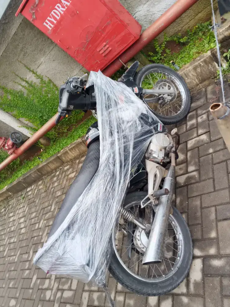 Dijual motor Suprax 150
